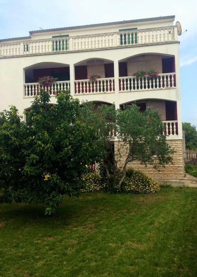 Sara Bibinje Exterior foto